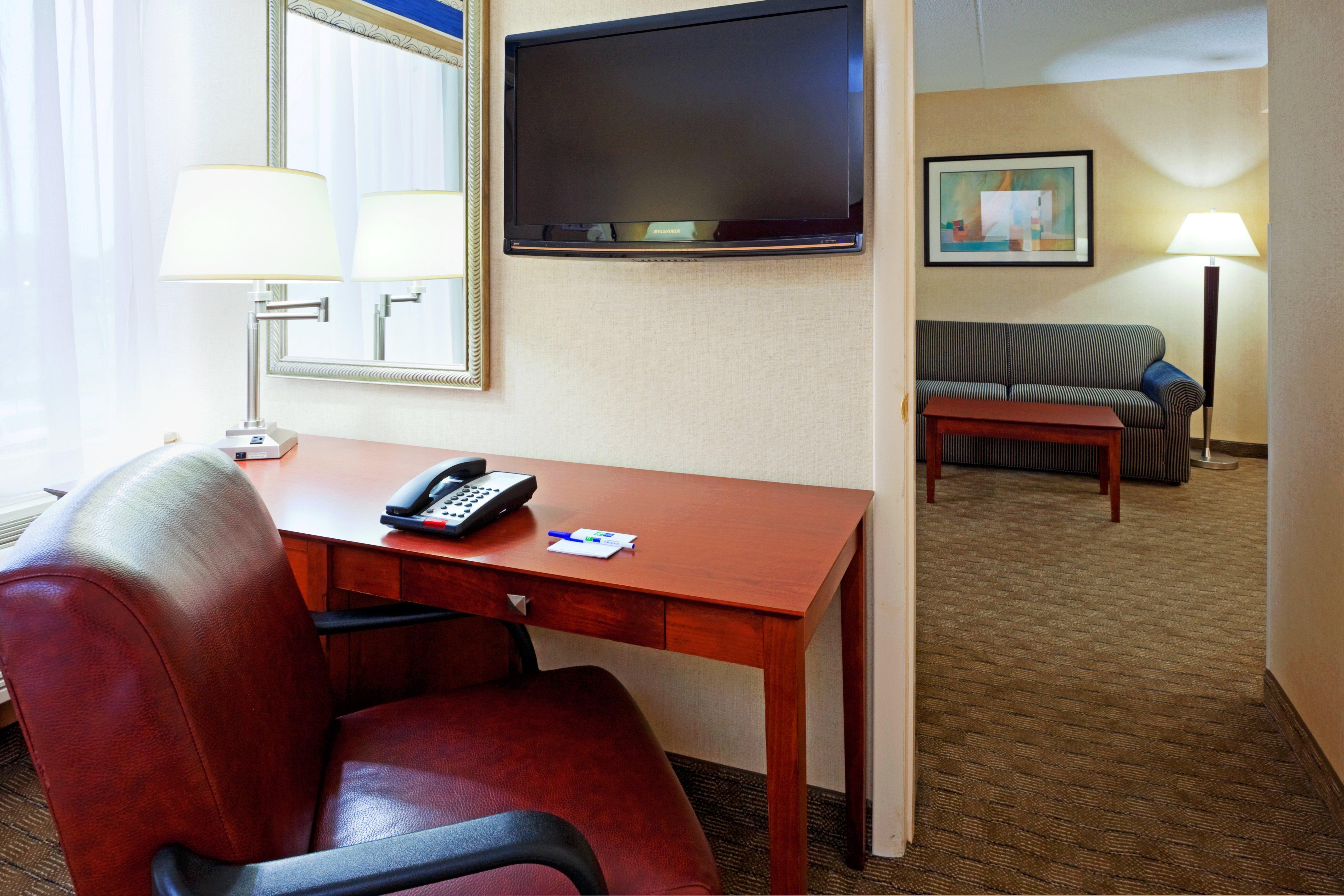 Holiday Inn Express Ramsey Mahwah By Ihg Εξωτερικό φωτογραφία
